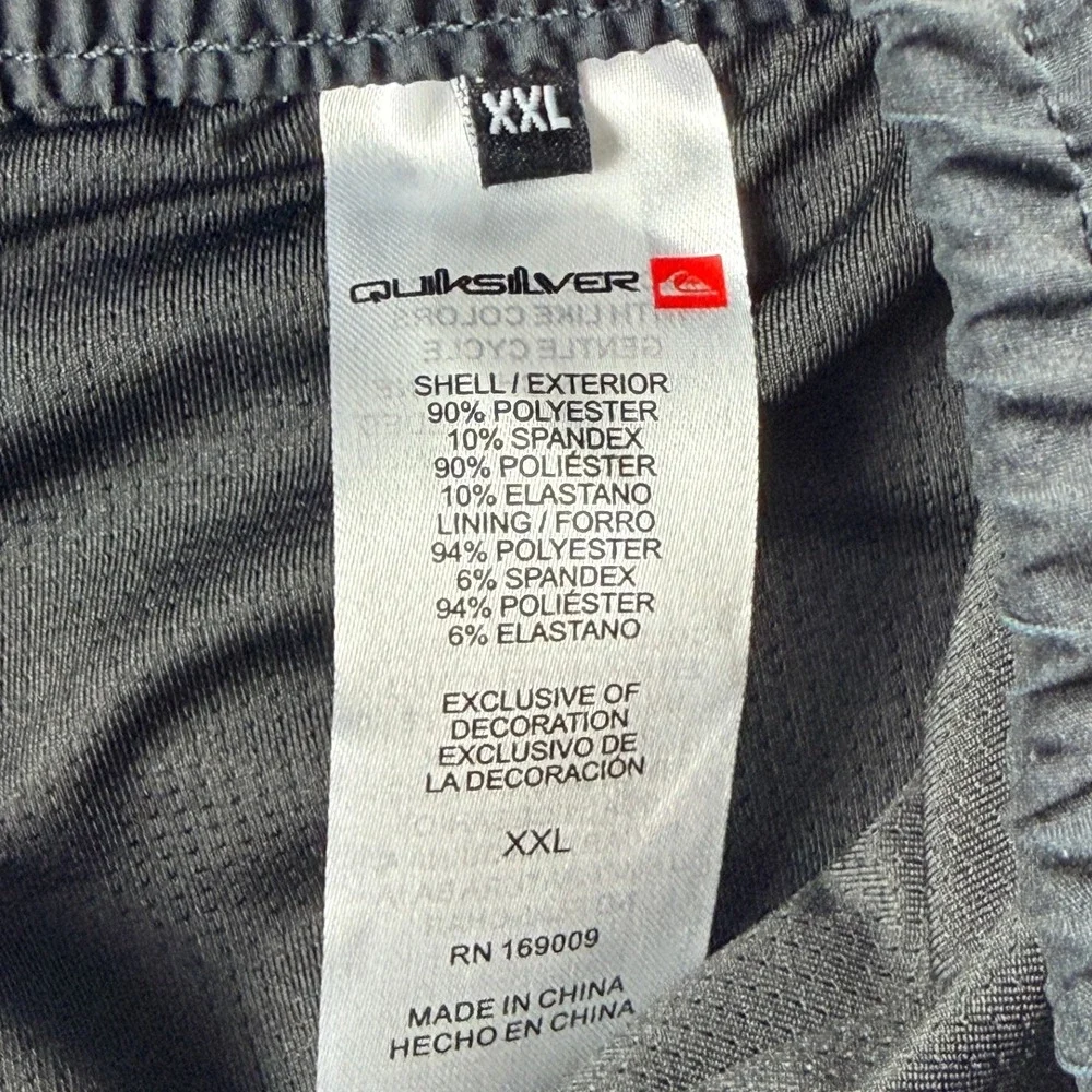 Quiksilver Mens XXL Board Shorts Swim Trunks Black Grey Blue Striped NWT
